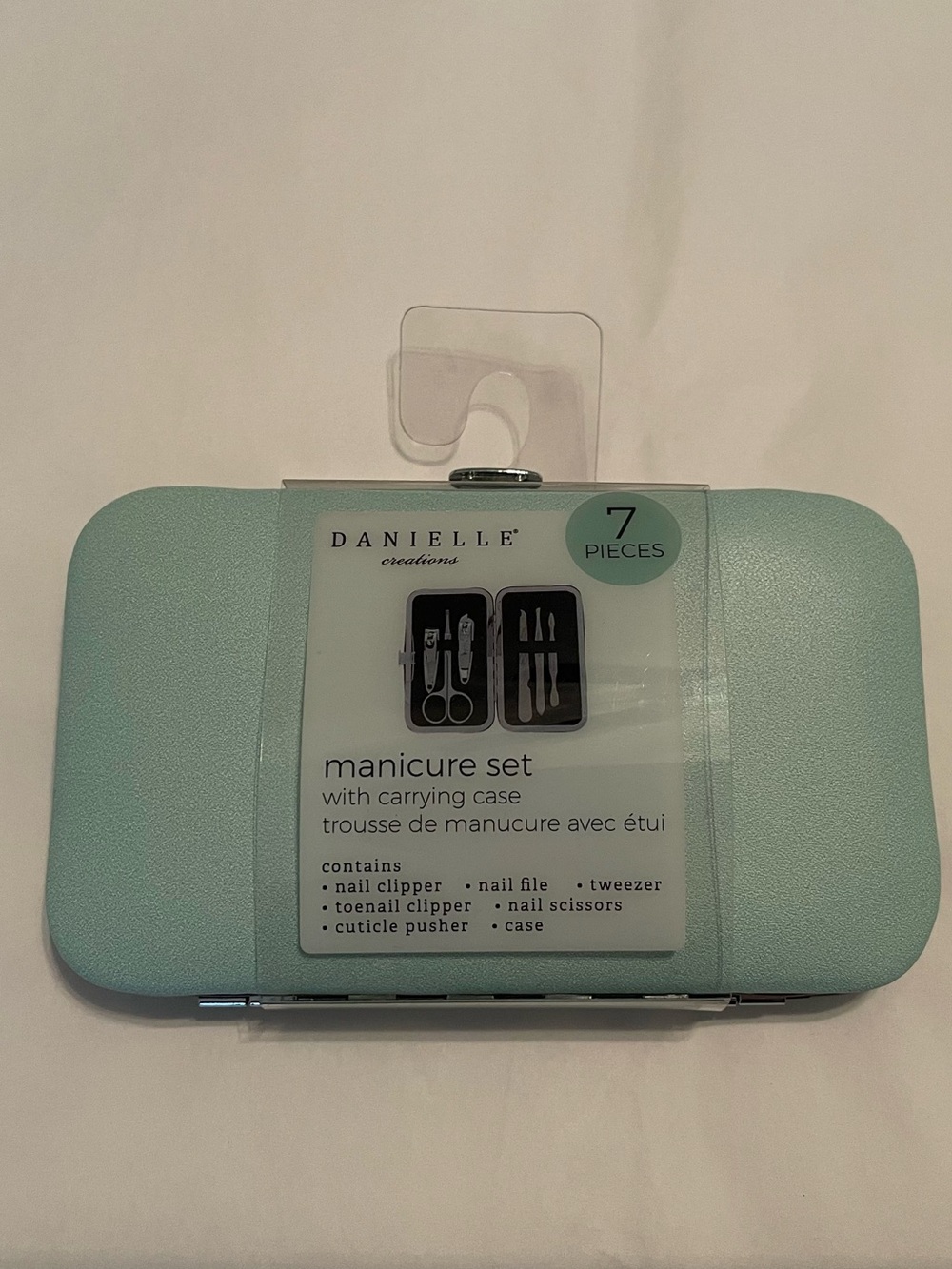 Nail tool set in carrying case. NWT